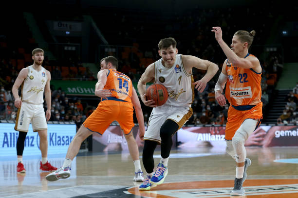 能尽快融入 能尽快融入